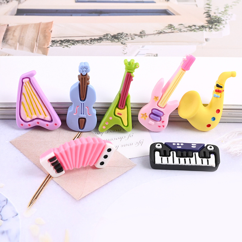 Musical Instrument Jewelry - เครื่องดนตรีการ์ตูนน่ารัก 10 ชิ้น ทำจากเรซิ่น ขนาดเล็ก สำหรับงานประดิษฐ์