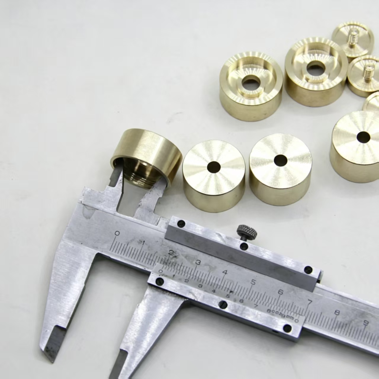 ชุดอุปกรณ์ตกแต่งทรัมเป็ตทองเหล - Musical Instrument Horn บทวิจารณ์และราคา
